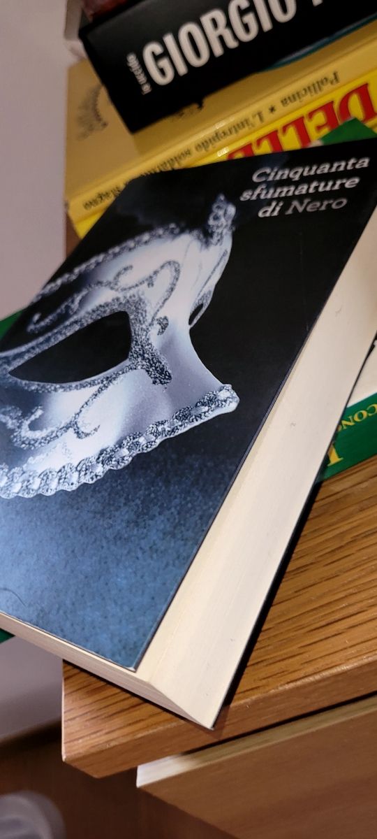 Cinquanta sfumature di nero