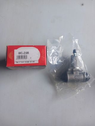 Bombin freno trasero Nissan bluebird