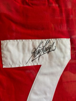 Camiseta Keegan firmada liverpool