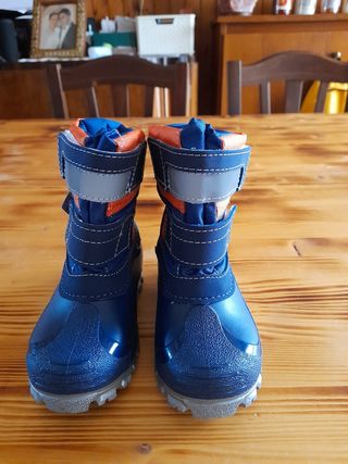 Stivaletti bimbo numero 25