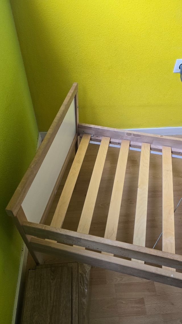 Cama infantil SNIGLAR