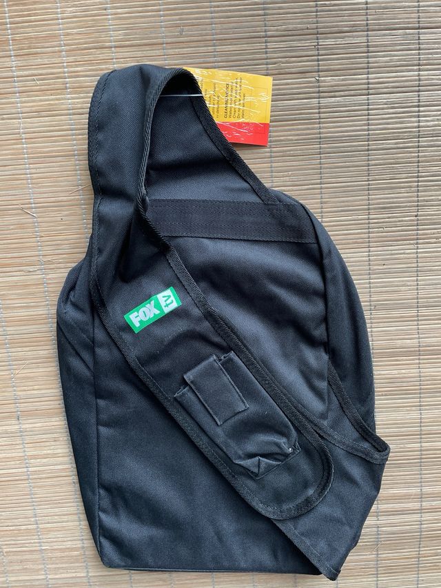 Mochila bandolera Burt Simpson