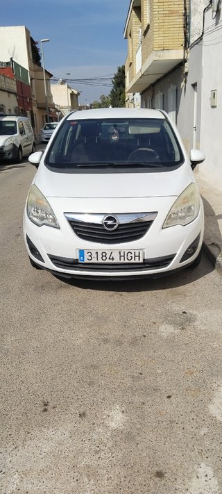 Opel Meriva 2011