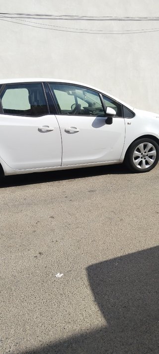Opel Meriva 2011