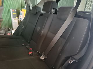 DESPIECE TOYOTA RAV 4 2.0 D-4D REF:1AD A.14