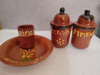 Conjunto Cerámica; 2 Tarricos Y Plato Aceitunas