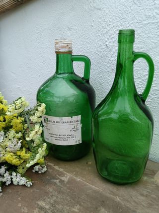 JUEGO DE 2 BOTELLAS VINTAGE