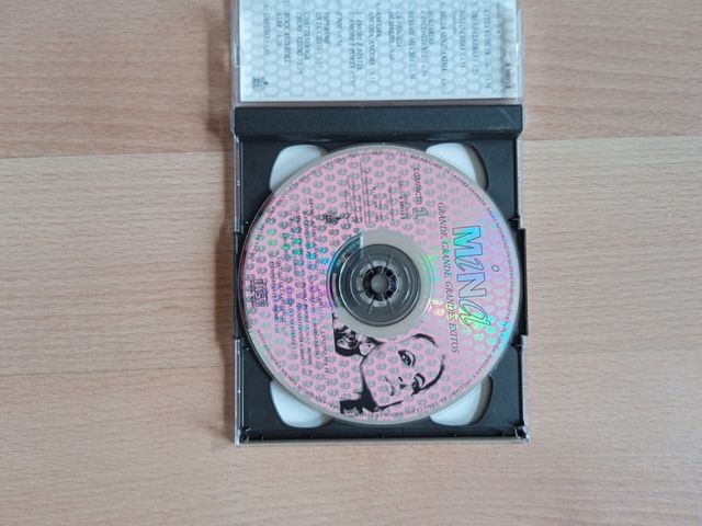 Mina. Grande, grande, grandes exitos