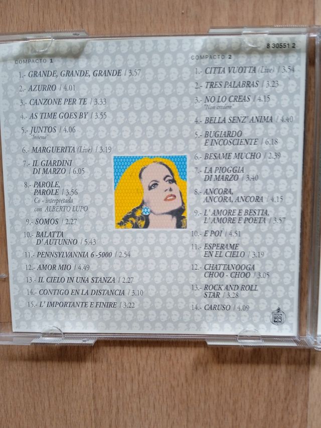 Mina. Grande, grande, grandes exitos