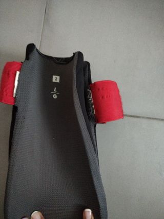 Packs boxeo: guantes y espinilleras.