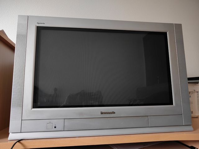 TV Panasonic Quintrix 28"