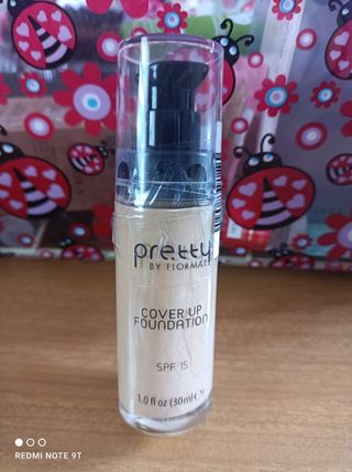 Base de maquillaje de Flormar Cover Up