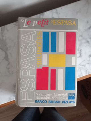Diccionario Le petit Espasa