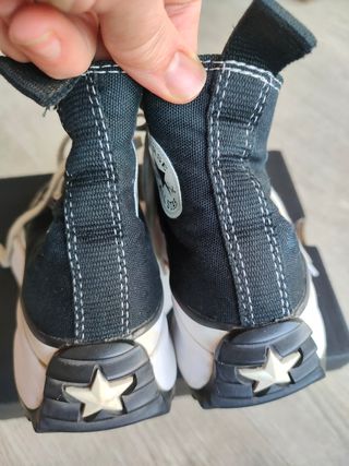 Converse run star hike.
