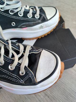 Converse run star hike.