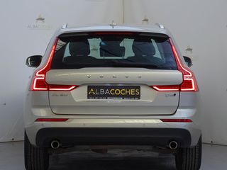 VOLVO XC60 2.0 D4 AWD Momentum Auto 5p.
