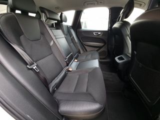 VOLVO XC60 2.0 D4 AWD Momentum Auto 5p.