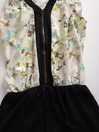 Mono pantalón corto mujer.