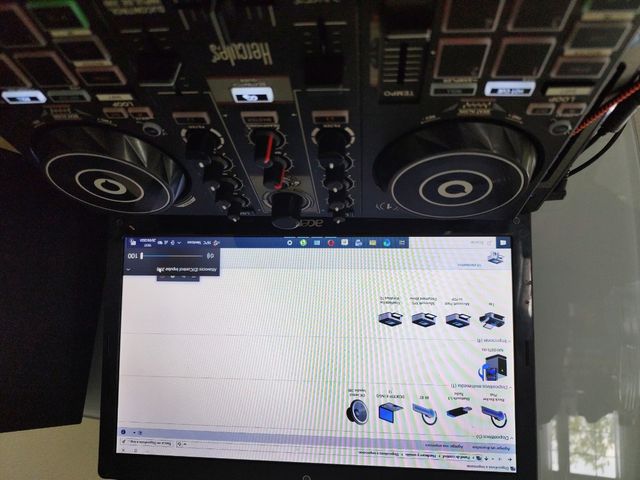 Hercules DJControl Inpulse 200 Controlador DJ con