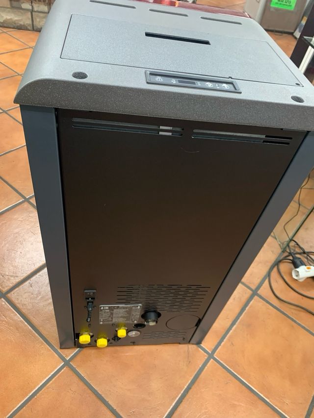 Idrostufa EDILKAMIN IDROPOINT