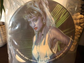 DOS DISCOS VINILO MADONNA