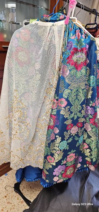 Vendo traje de fallera