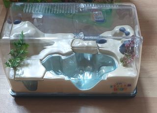 Cefa Toys- Insecticefa Plus, Hábitat Natural de Cr