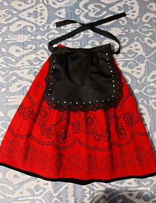 Traje/falda de alcarreña. Traje regional