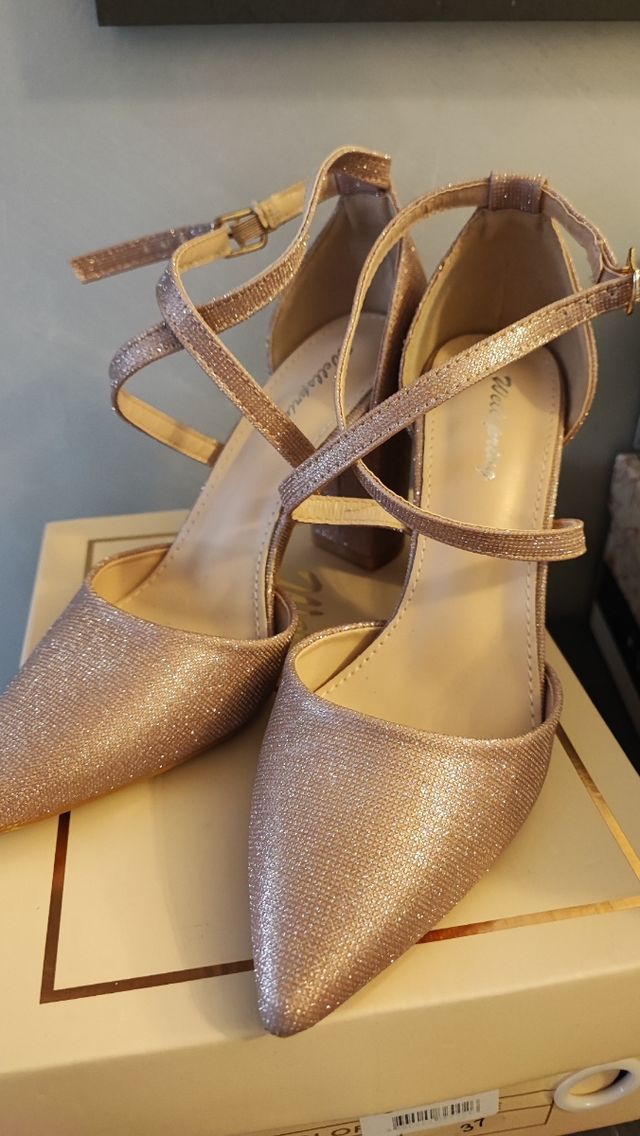 Scarpe donna con tacco