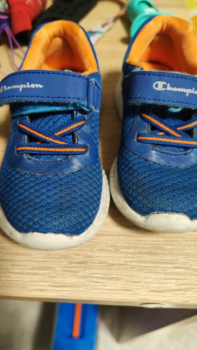 Scarpe Champions bimbo