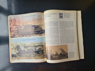 Libro, HISTORIA DE LAS ARMAS DEL SIGLO XX