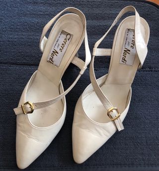Zapatos fiesta en piel color crema talla 38