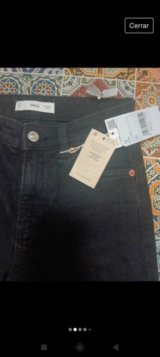 Pantalón vaquero campana