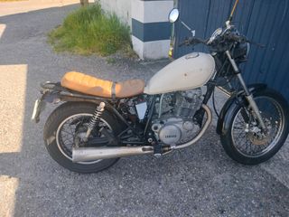 Yamaha Sr250