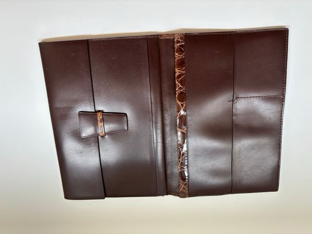 Cartera piel cocodrilo Arenas Pozo