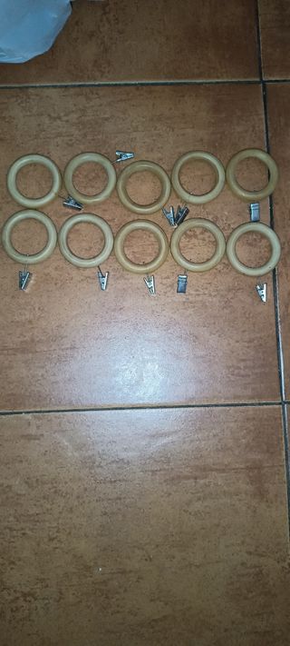 Argollas cortinas madera