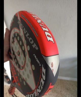 Pala de pádel con paletero