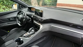 Peugeot 3008 2018 etiqueta C