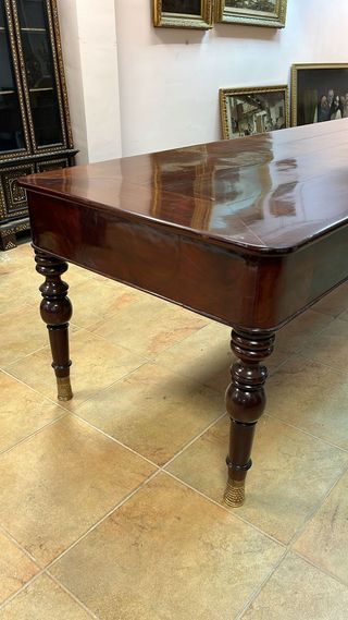 Mesa de juntas directivas para 12 personas,