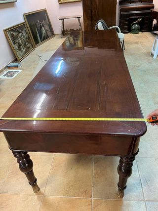 Mesa de juntas directivas para 12 personas,