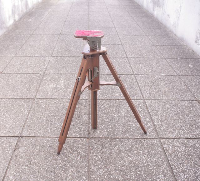 Cavalletto Tripod vintage in legno