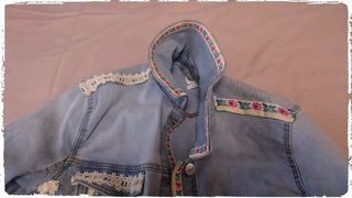 Cazadora vaquera customizada