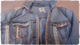 Cazadora vaquera customizada