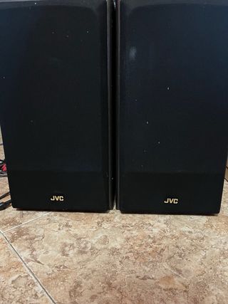 Cadena musica JVC con tocadisco y altavoces
