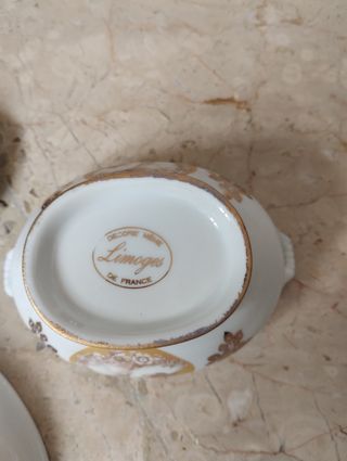 Scatolina in ceramica con piattino