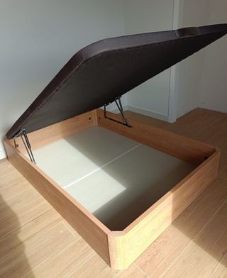 Venta de camas: Canapes, somieres y colchones