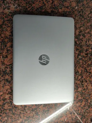 HP 840 G4 i5 7200 y 8Gb de memoria y 256Gb SSD