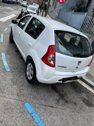 Dacia Sandero 2012