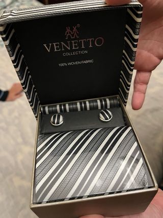 Nuevo Corbata y Gemelos
