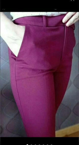 PANTALÓN STRADIVARIUS + REGALO DE 2 CINTURONES